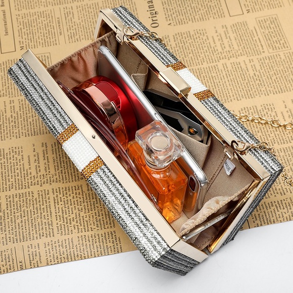 Money Rhinestone Clutch-Bag - Picture 4 of 10